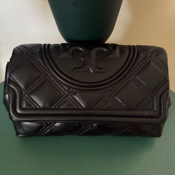 New Tory Burch Black Leather Clutch org $398